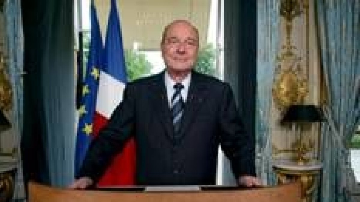 Un grupo de jóvenes franceses pidiendo el sí a la Constitución Europa
