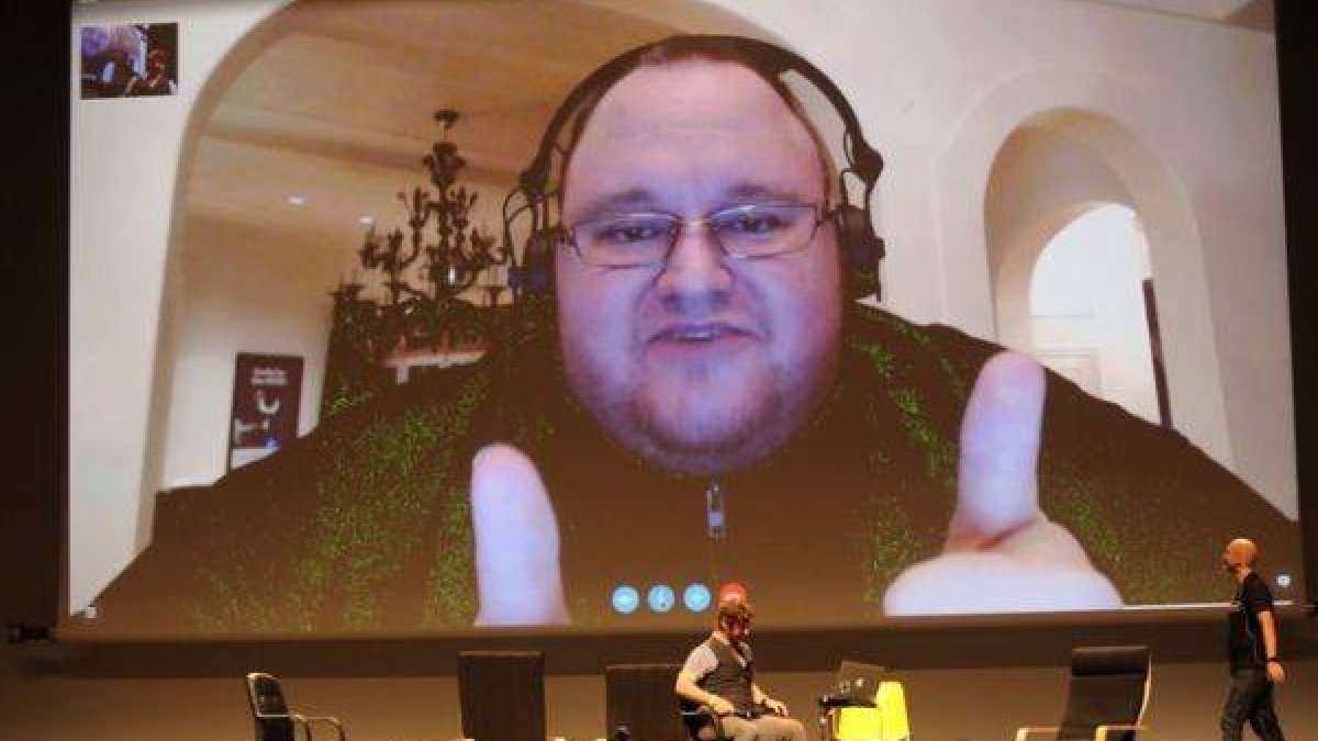 Kim Dotcom, durante su intervención en el congreso de emprendedores y líderes de internet, en Barcelona.