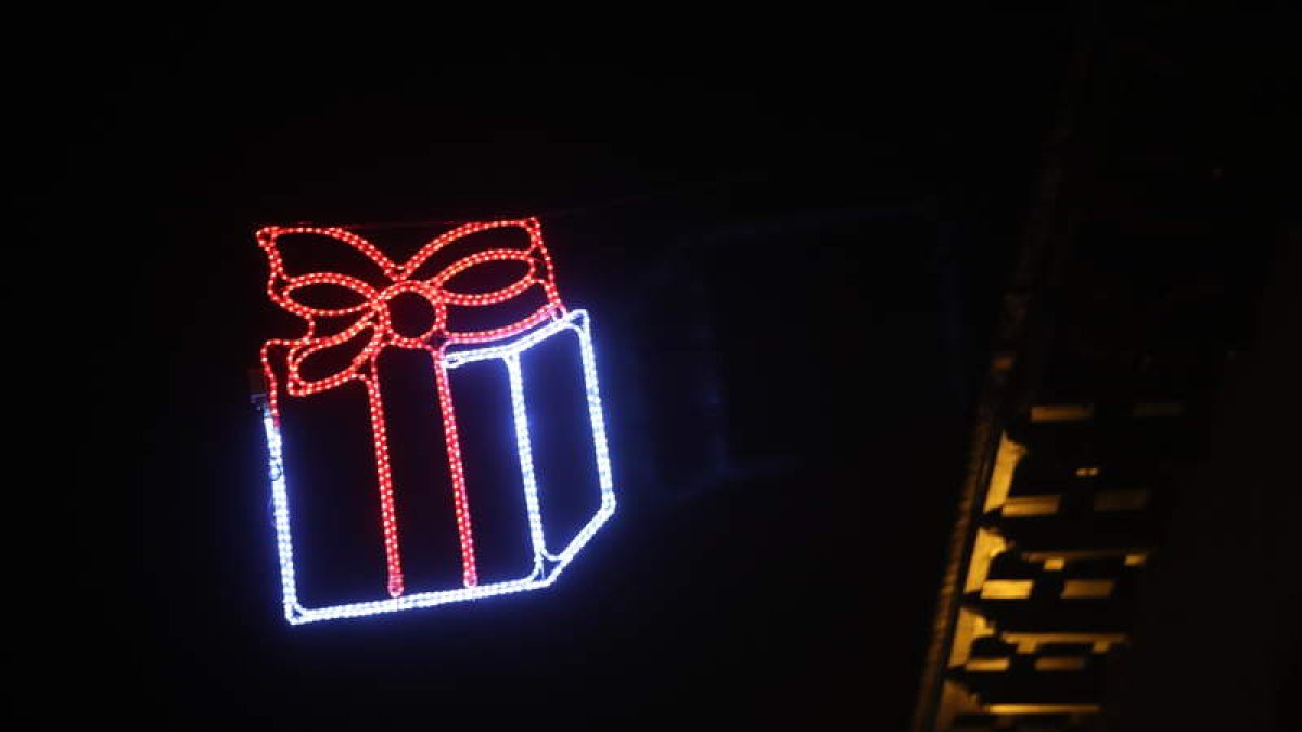 Carracedelo quiere hacer partícipe esta Navidad a todos sus vecinos y visitantes de unos días agradables.
