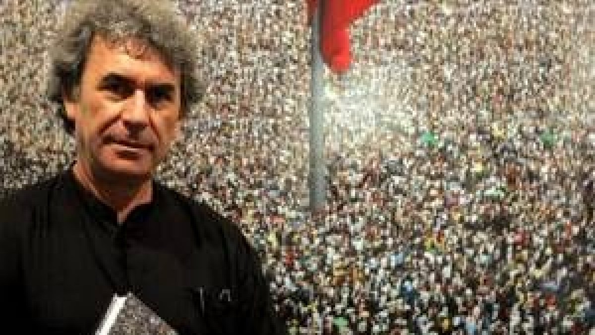 Marcos expone en la Delegación de la Junta en León
