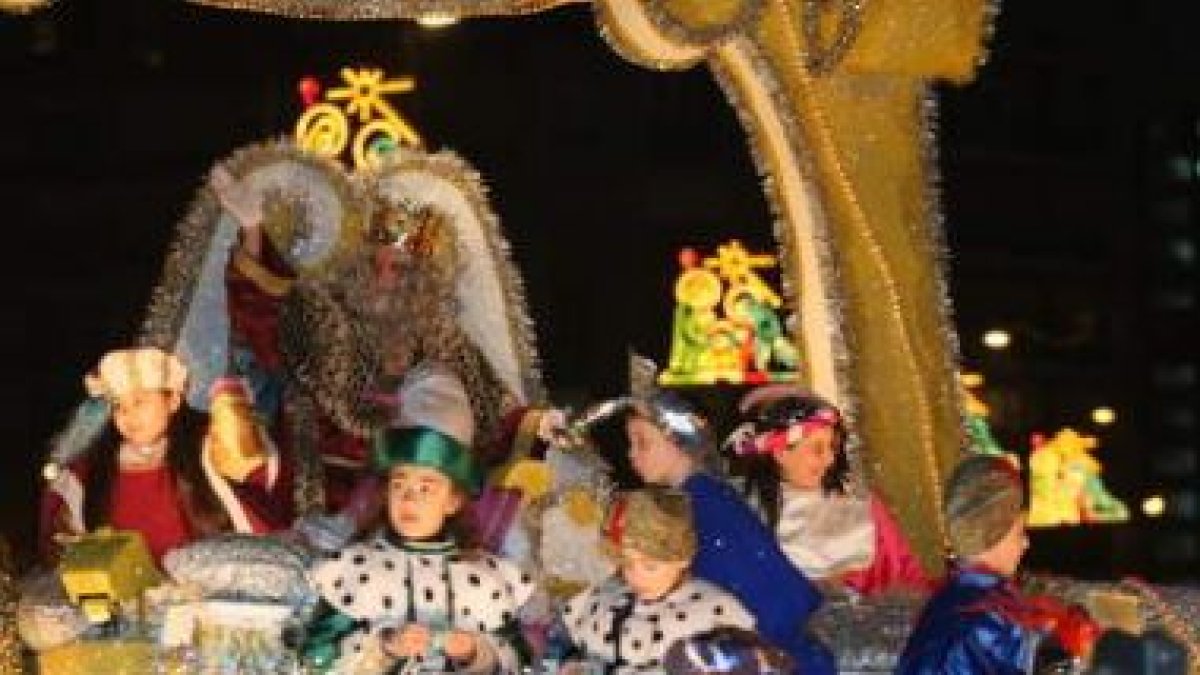 La cabalgata que recorrerá la ciudad podrá verse en CyL 8 desde las diez de la noche.