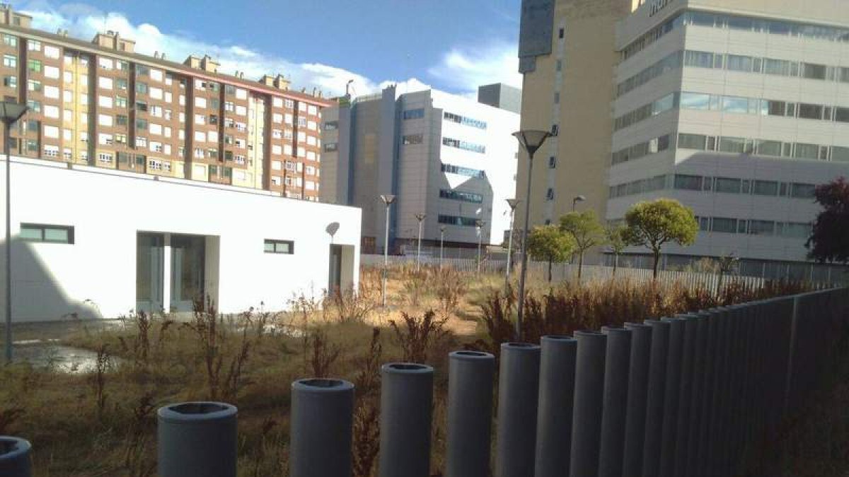 Vista del solar mencionado por León en Común.