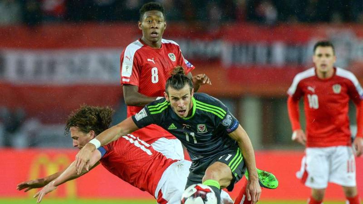 Gareth Bale volvió a marcar ayer con la selección de Gales, aunque no logró la victoria. CHRISTIAN BRUNA