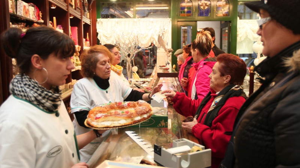 El público volverá a probar la suerte y el dulce de Confitería Conrado.