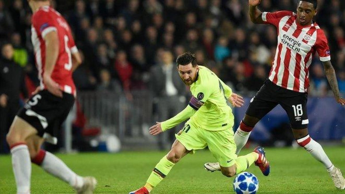 Messi, en el partido contra el PSV.
