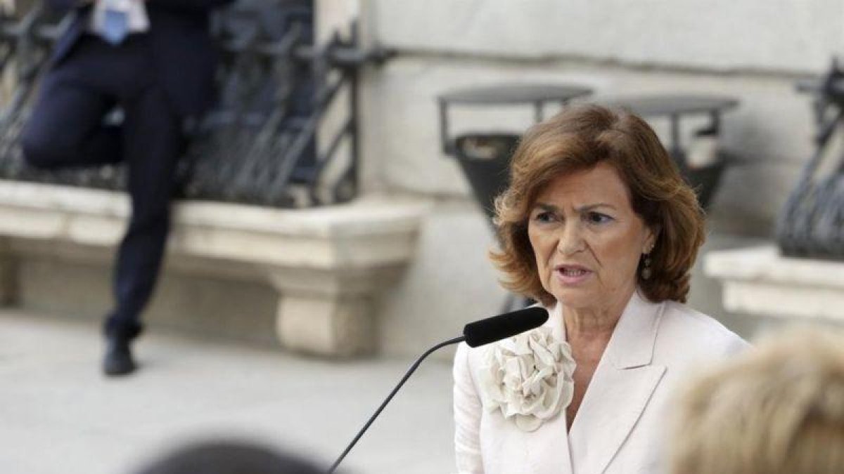 Carmen Calvo, en el Congreso, el segundo día del debate de investidura de Pedro Sánchez.