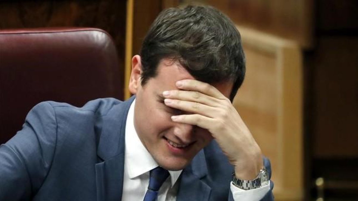 Albert Rivera durante la segunda votación de la investidura fallida de Sánchez.