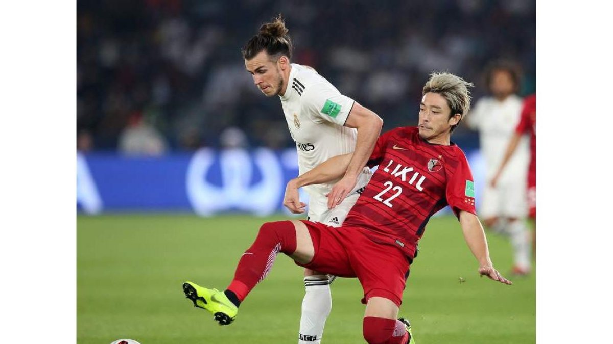 El delantero galés del Real Madrid logró los tres goles de su equipo en la victoria ante el Kashima. MAHMOUD KHALED