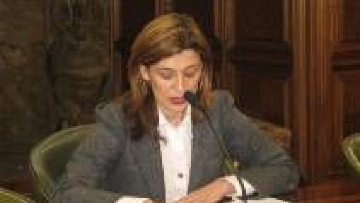 Susana Travesí, concejala de Turismo y Fiestas del Ayuntamiento, explicó las bases del concurso