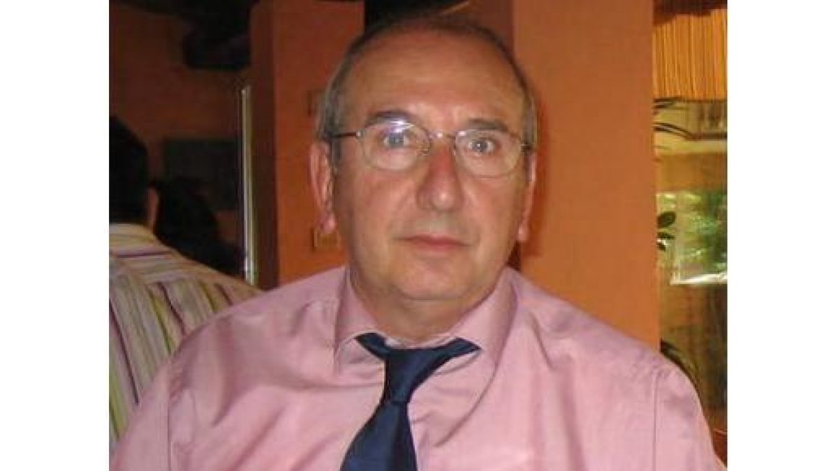 En la imagen Felix Llorente, cronista oficial de Mansilla.