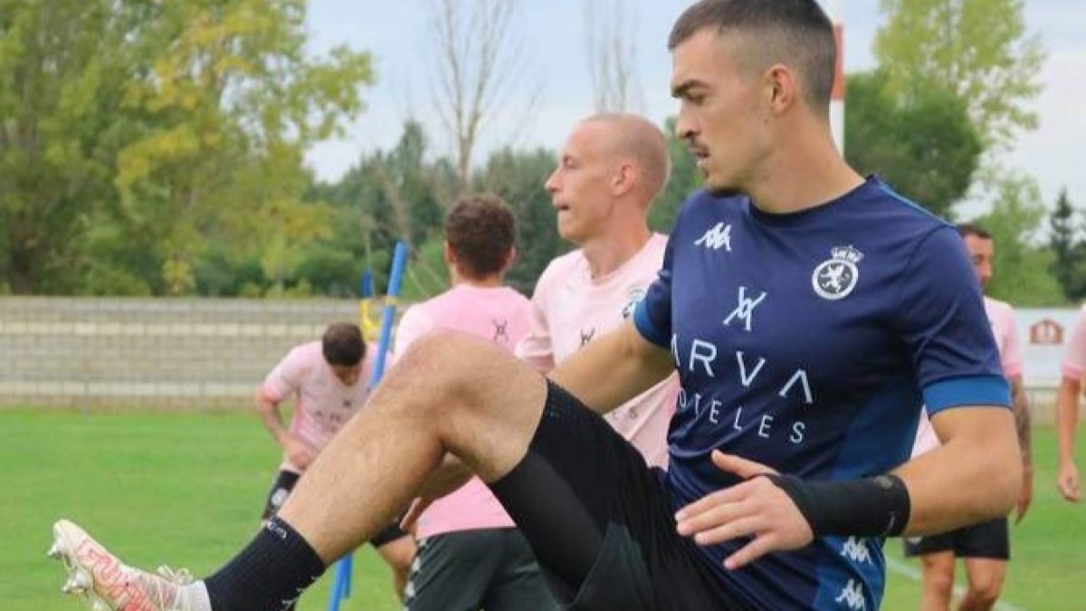 Los jugadores culturalistas, que se ejercitaron ayer, gozarán hoy de un día de descanso. CYDL