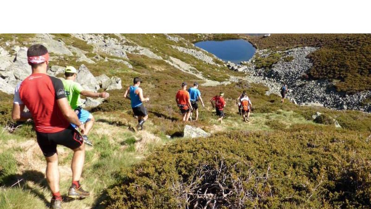 La exigente bajada a la Laguna Maliciosa que tuvieron que afrontar los participantes en la prueba.