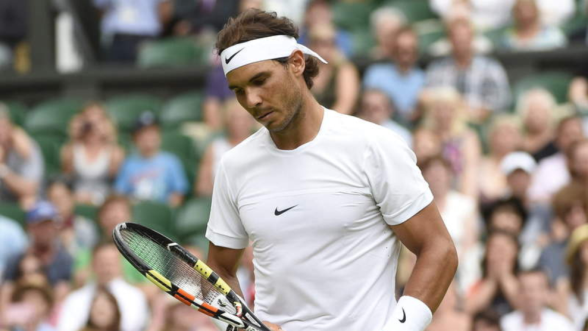 Nadal, cariacontecido, tras su derrota ante Brown.