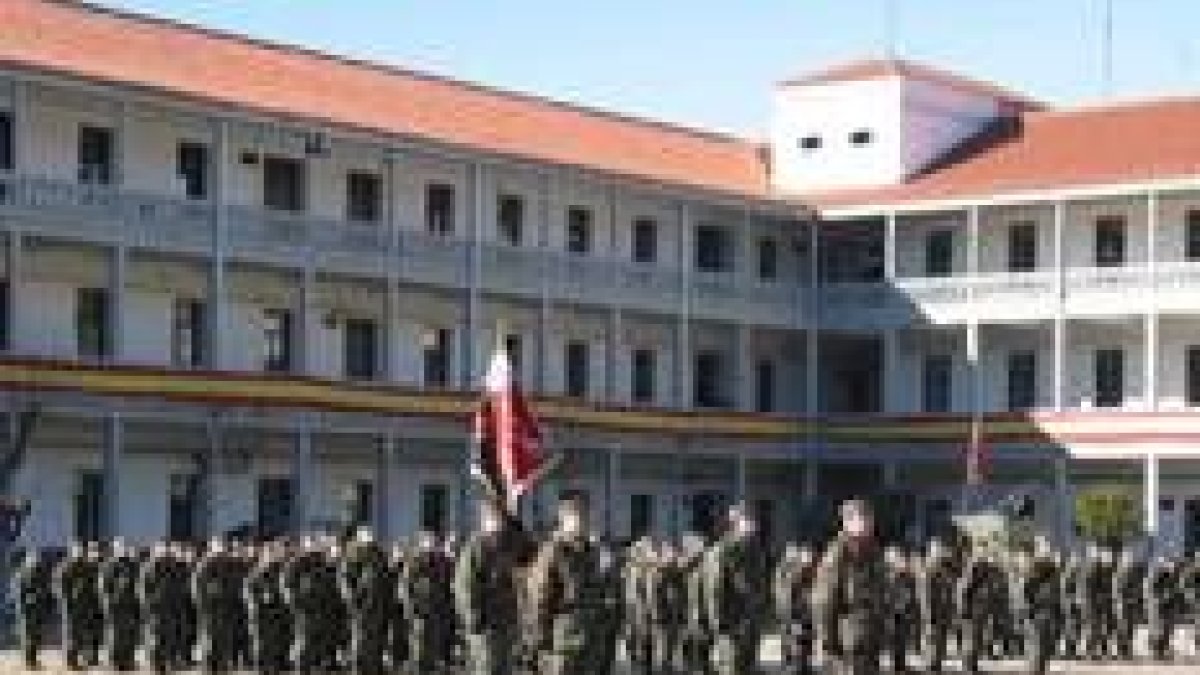 Militares del cuartel de Astorga durante un acto castrense en una imagen de archivo