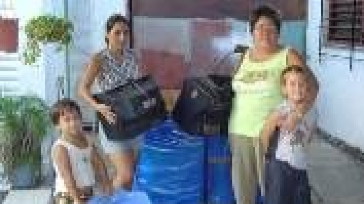 Fuentes extraoficiales hablan de dos millones de evacuados en Cuba