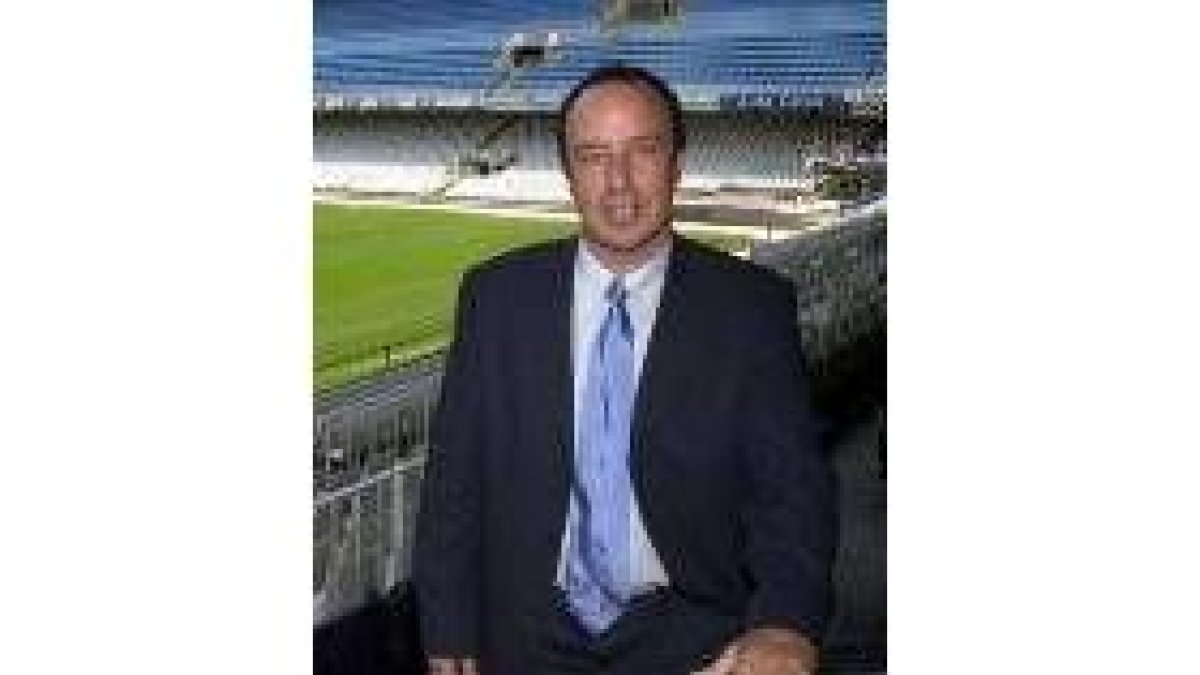 Benítez iniciará la negociación con el Liverpool