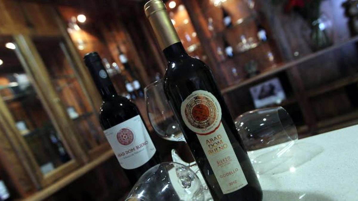 Abad Dom Bueno Godello y Señorío del Valcárcel, los premiados en el concurso salmantino.