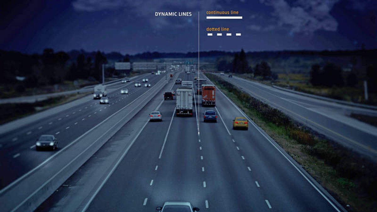 La ‘smart highway’ que funciona en los Países Bajos, donde las farolas de iluminación situadas a ambos lados de la carretera han sido reemplazadas por marcas que absorben la luz diurna y que resplandecen en la oscuridad. En el futuro, cuando