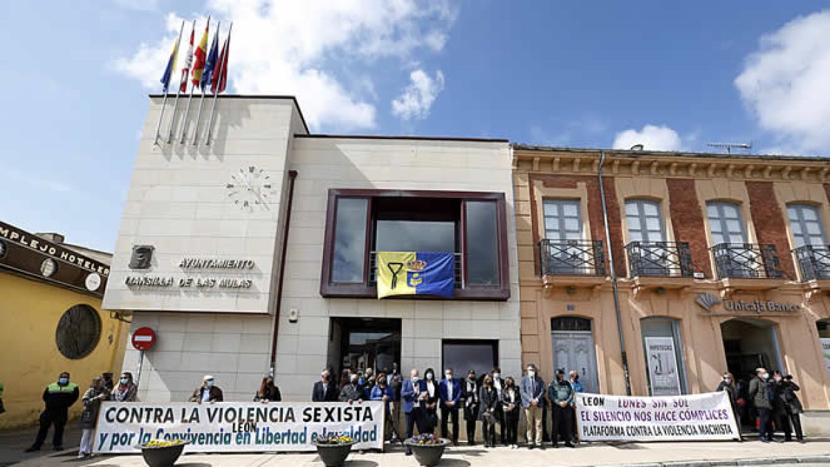 manifestacion violencia machista mansilla de las mulas