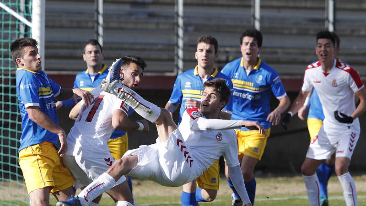 La Cultural B no tuvo problemas para golear al Zamora B en un partido en el que fue muy superior. JESÚS