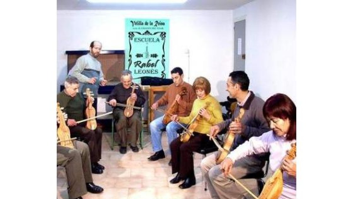 Badeso comienza hoy lunes a impartir el taller.
