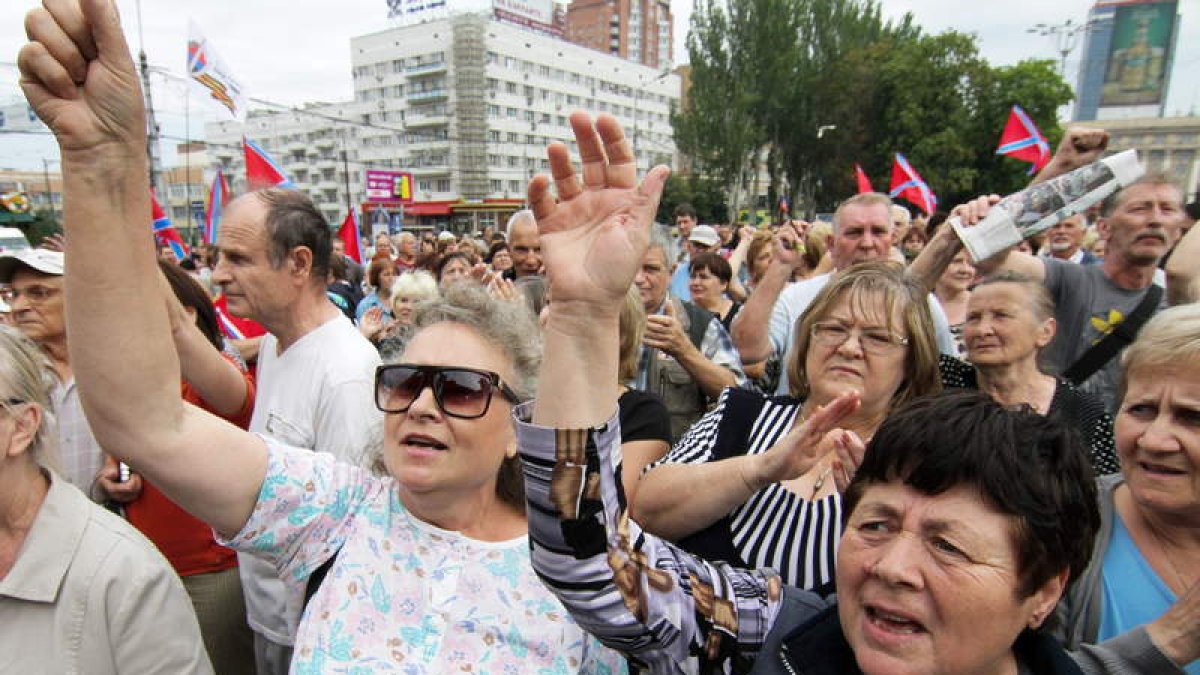 Varios prorrusos durante la manifestación.