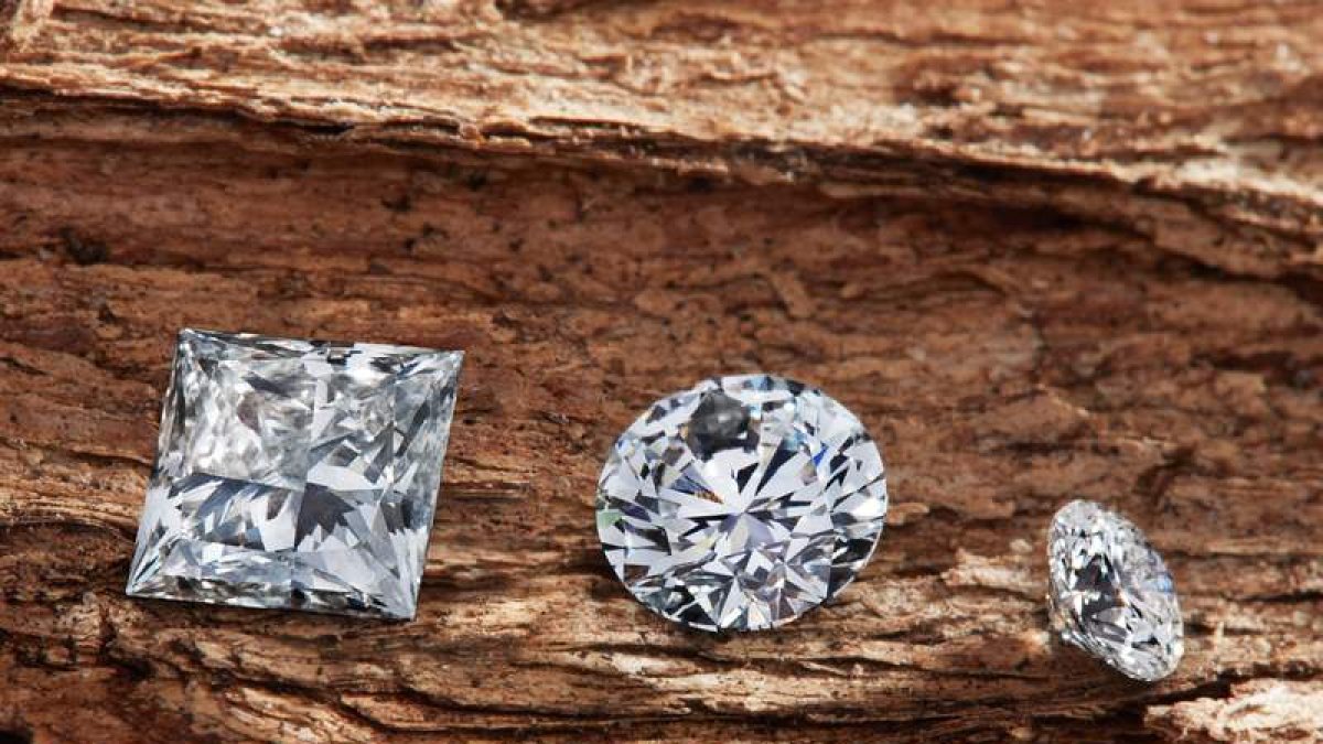 Los ‘diamantes de cielo’ son física y químicamente idénticos a los mineros. skydiamong