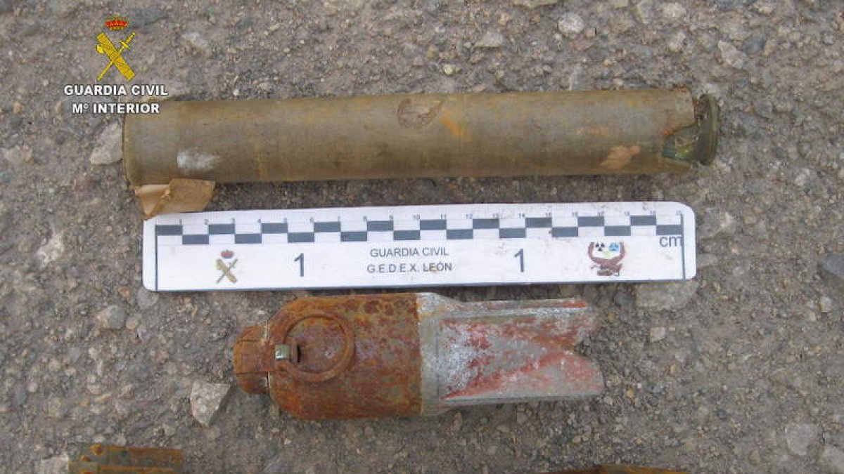 Los artefactos hallados eran dos granadas y un proyectil. DL