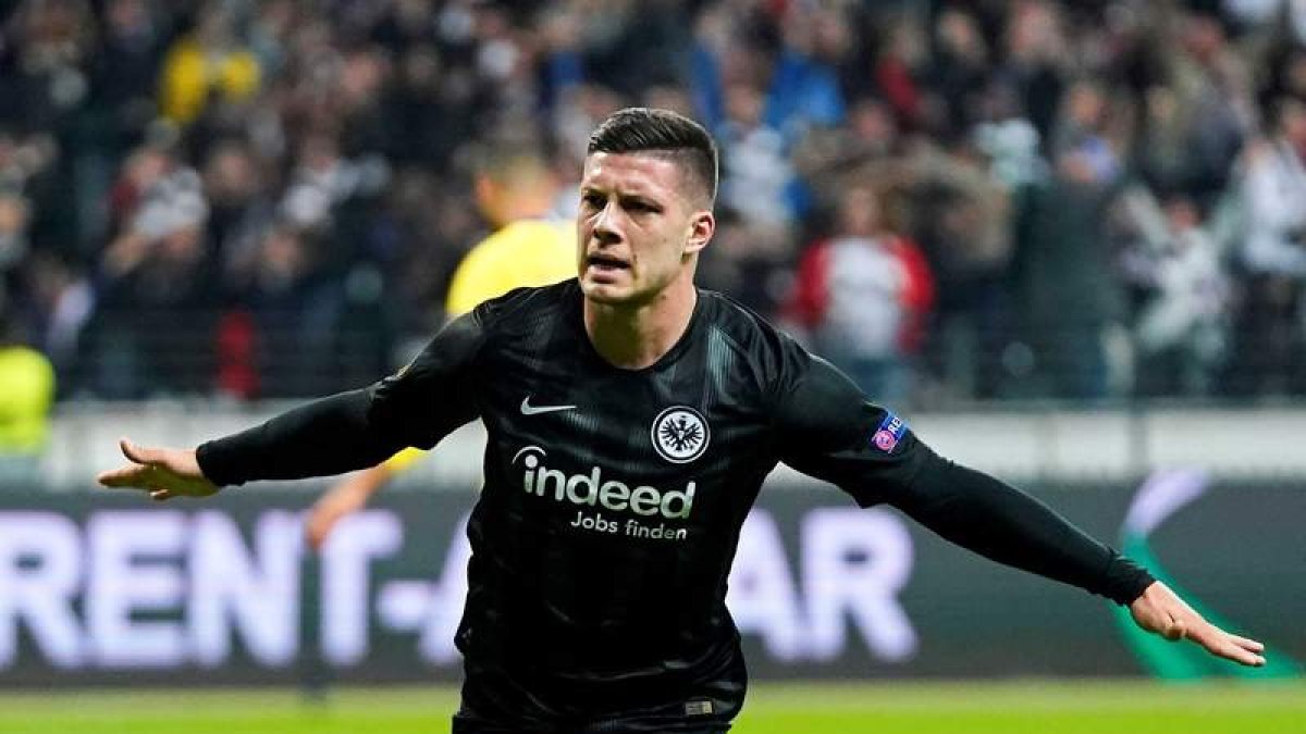 El jugador serbio Luka Jovic llega al Madrid procedente del Eintracht de Francfor. RONALD WITTEK