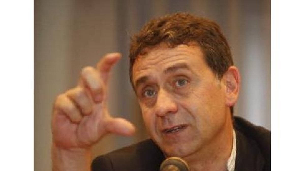 Josep Puxeu estuvo este pasado fin de semana en una reunión en La Bañeza