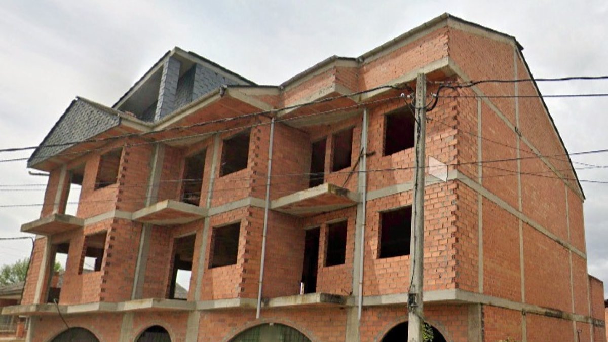 Estado actual del inmueble, cuya construcción quedó paralizada hace 20 años. DL