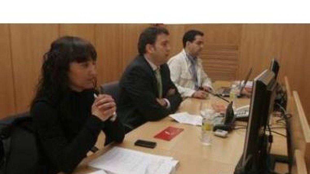 Susana Téllez y López Riesco presentaron la página web de la fundación en el Museo de la Radio
