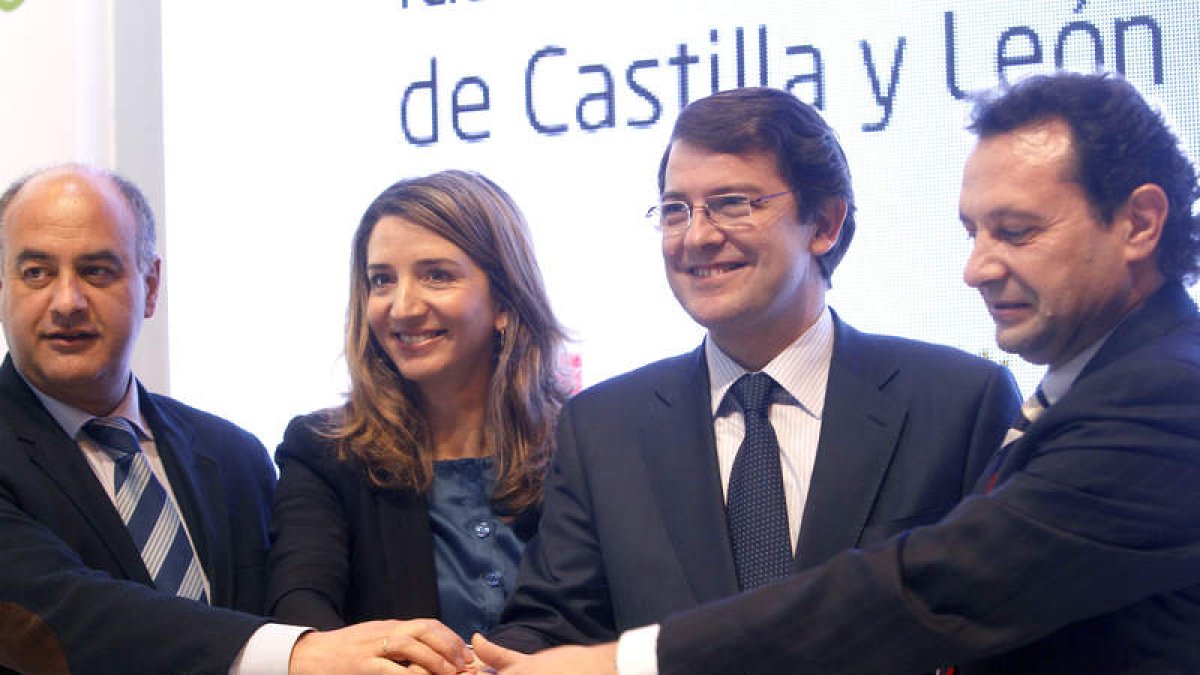 García, junto a los alcaldes de Ávila, Salamanca y Segovia.
