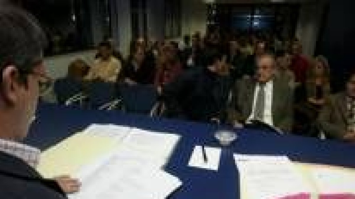 Un  momento de la Junta Directiva Provincial del Partido Popular que convocó el congreso del partido