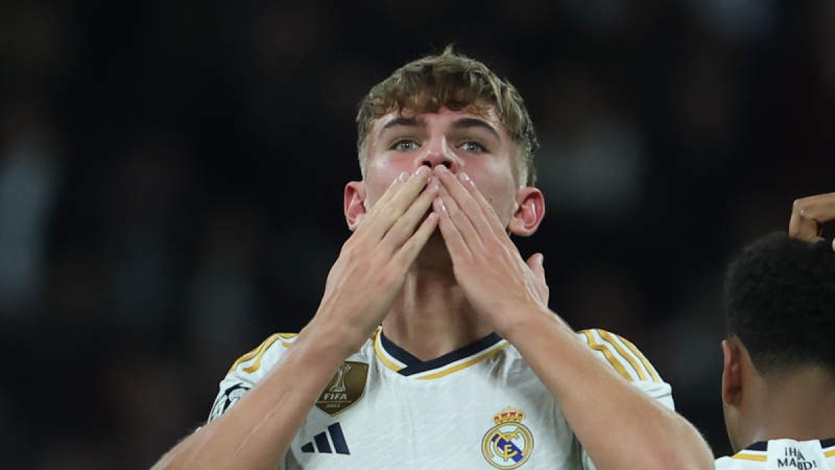Nico Paz fue el gran protagonista del Madrid con su gol frente al Nápoles en Champions. KIKO HUESCA