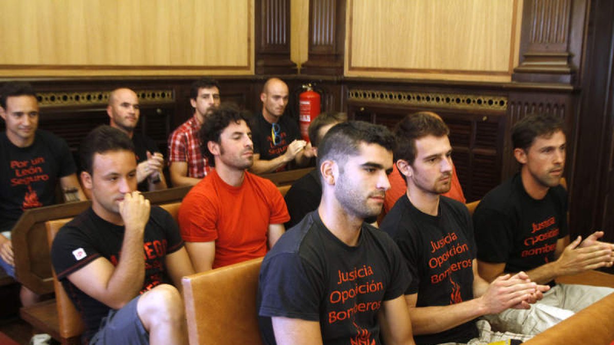 Los opositores reclamaron que el tribunal continúe ya con el proceso.