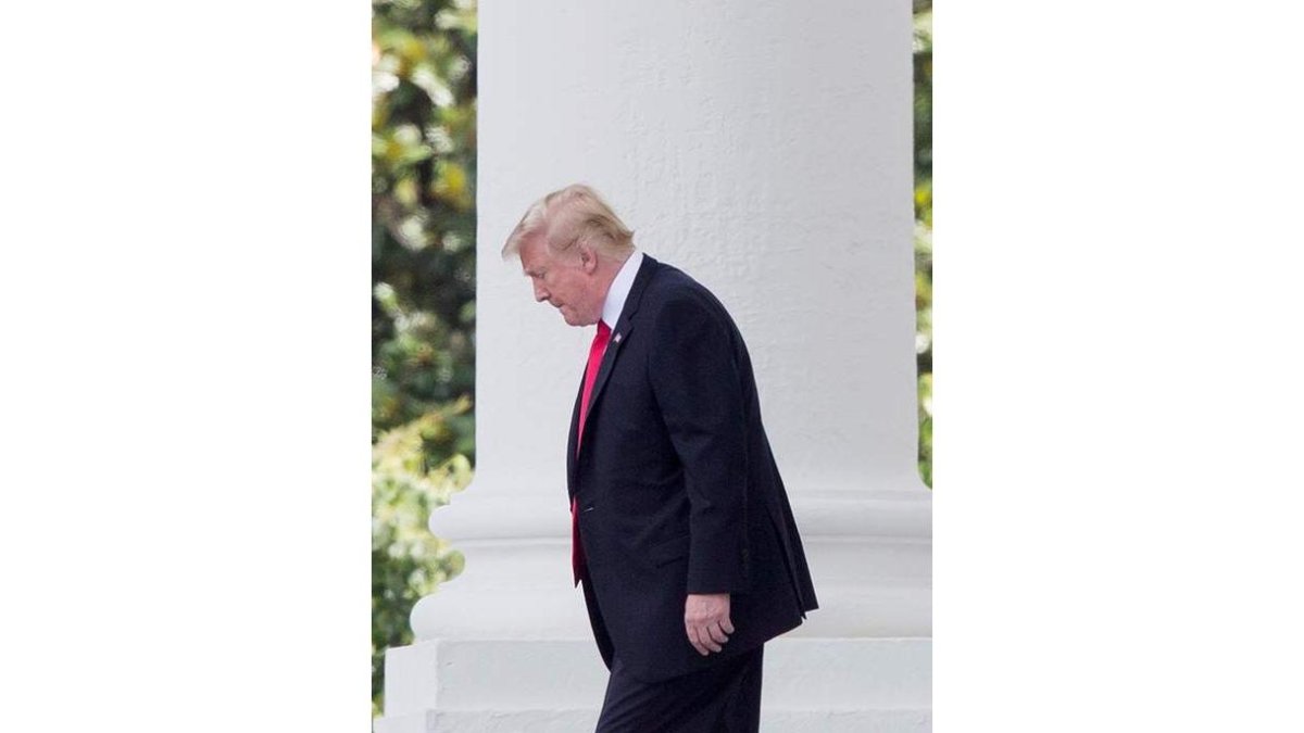 Donald Trump, ayer, en la Casa Blanca. MICHAEL REYNOLDS