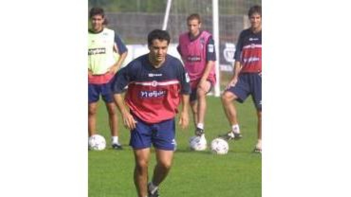 Brasi, durante un entrenamiento con el Sporting de Gijón