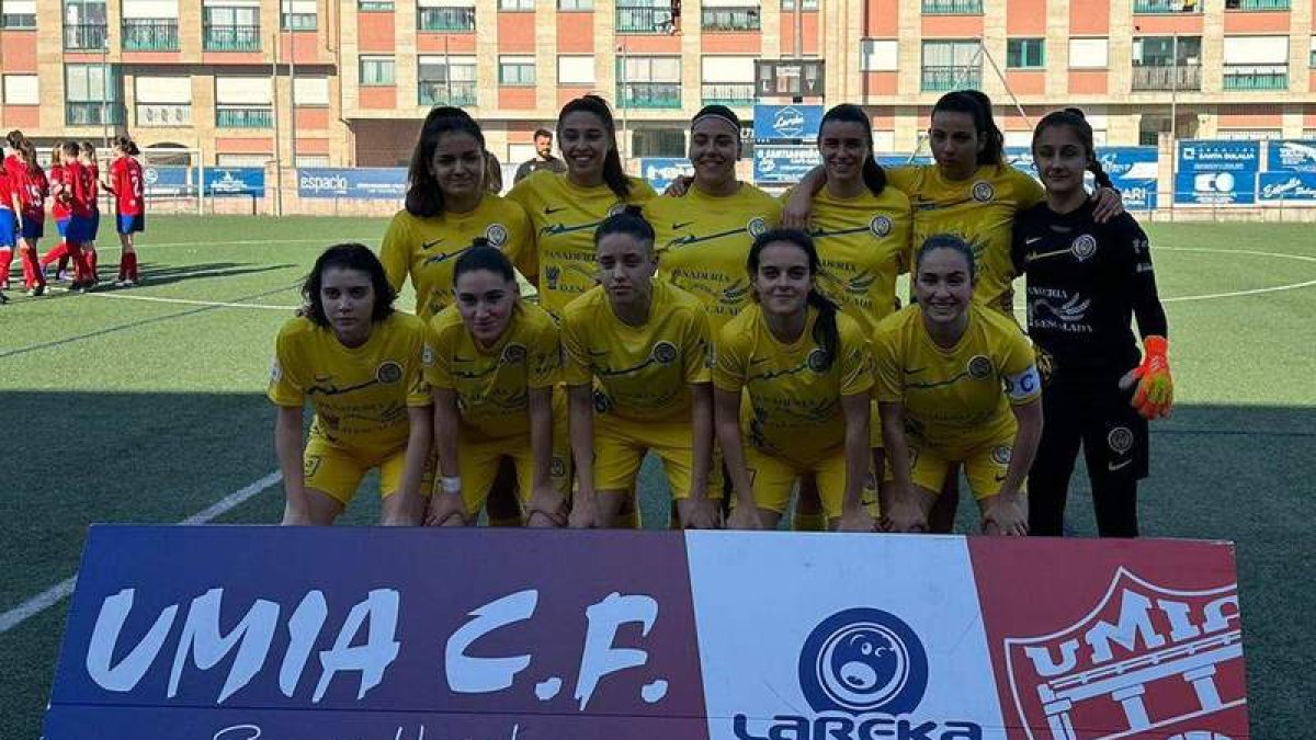 El Olímpico de León se impuso 1-2 al Umia CF con goles de Martínez y Patu. DL
