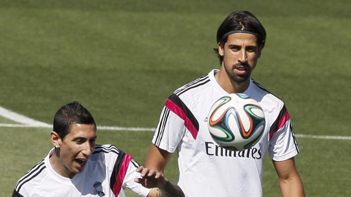 Di Maria y Khedira, durante un entrenamiento.