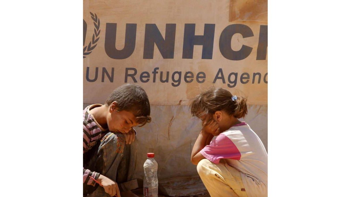 Dos niños refugiados sirios en un campo de Turquía. JAMAL NASRALLAH