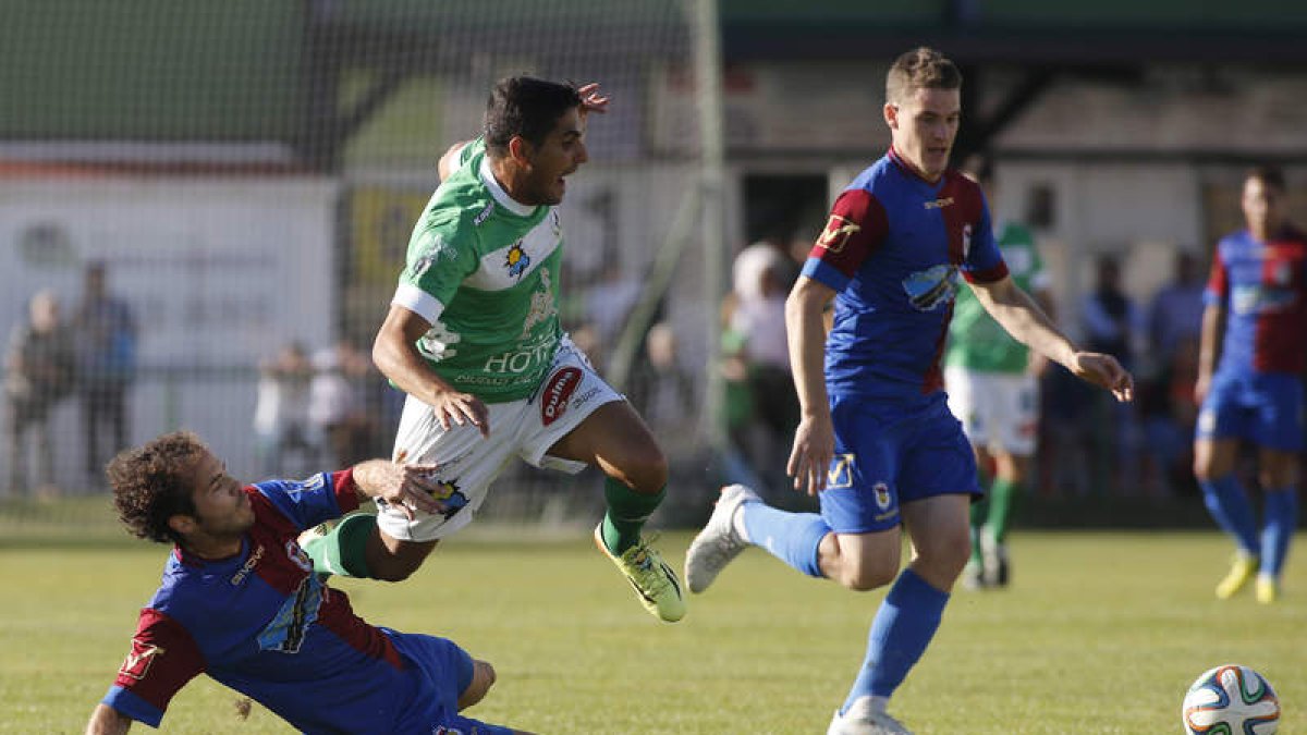 El equipo maragato pasa página y sólo piensa ya en el partido frente al Real Murcia.