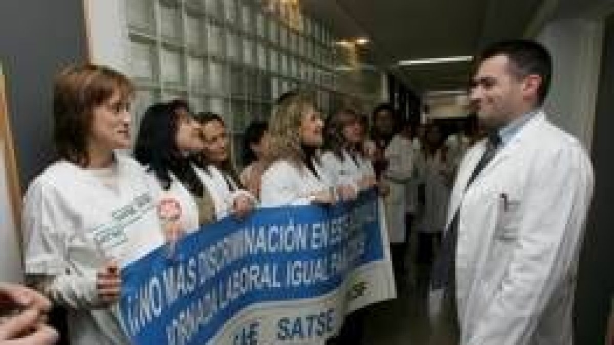Los trabajadores del Hospital, en una de sus últimas concentraciones