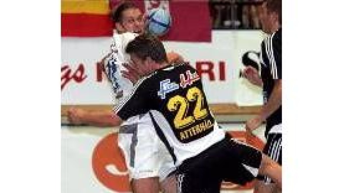 Stranovsky no tuvo ayer su mejor día en el partido contra el Savenhof