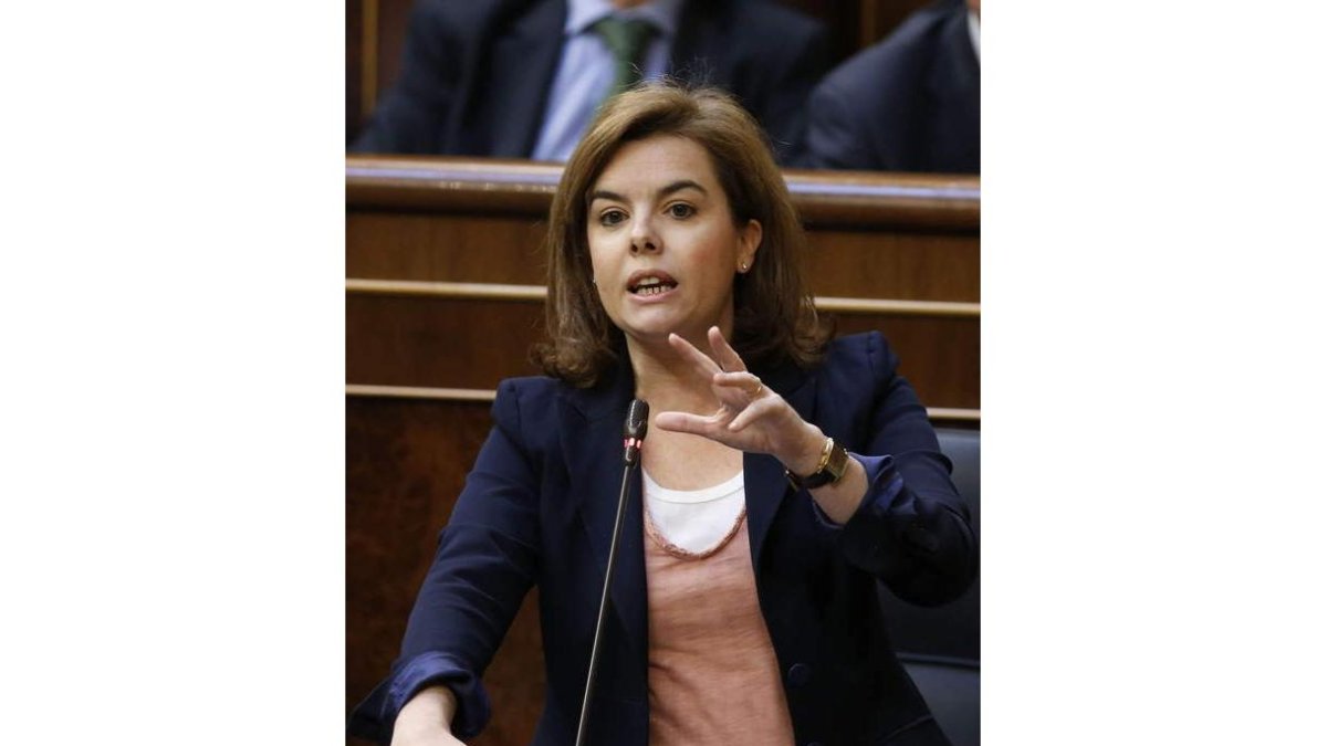 Sáenz de Santamaría, ayer en el Congreso.