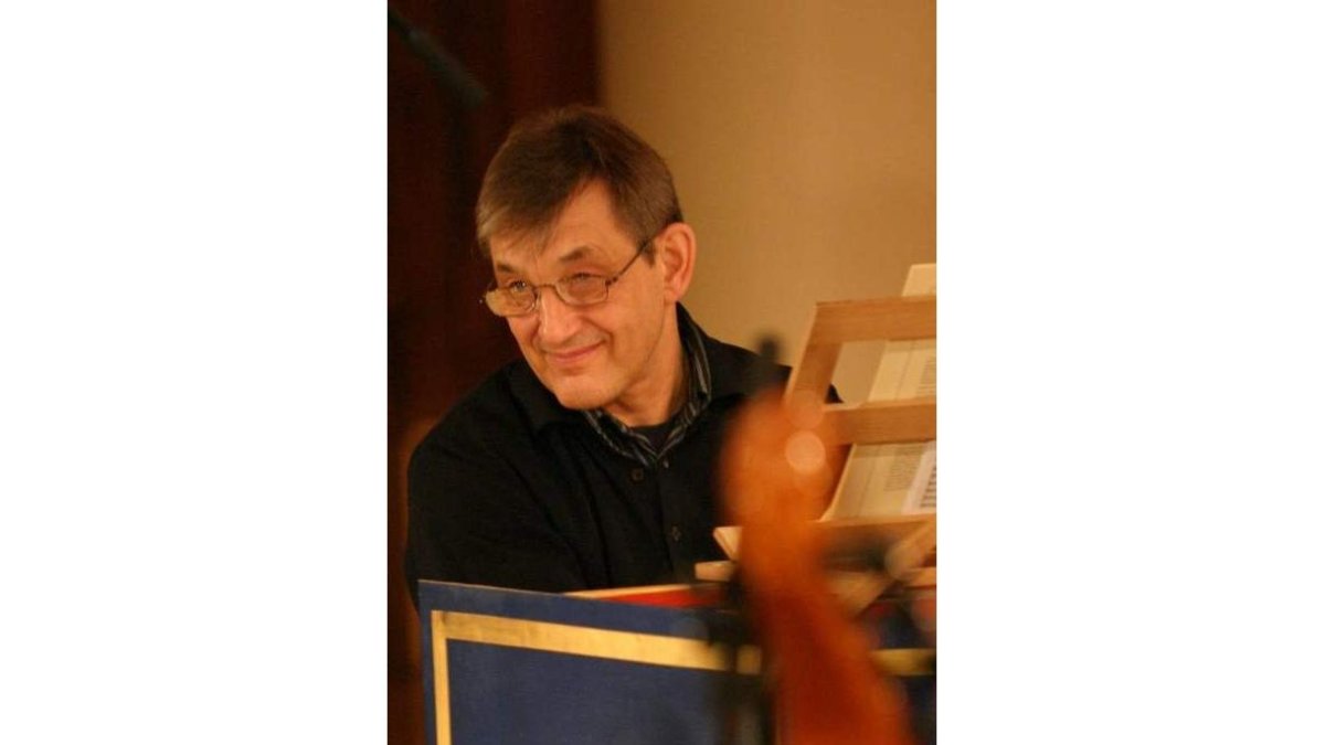 El clavecinista y director de orquesta Trevor Pinnock.