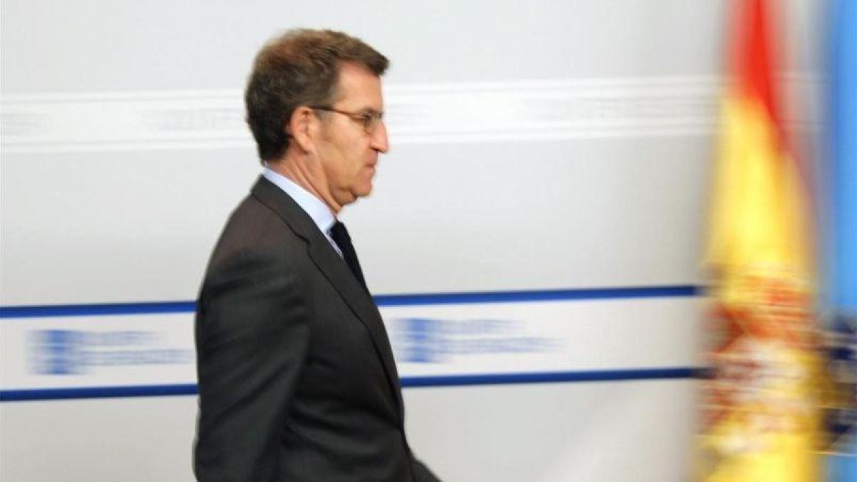 Alberto Núñez Feijóo, antes de la rueda de prensa.
