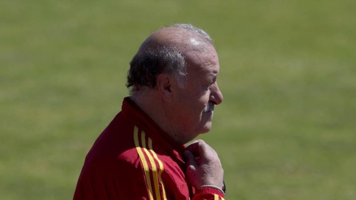 Del Bosque, durante un entrenamiento de la selección española.