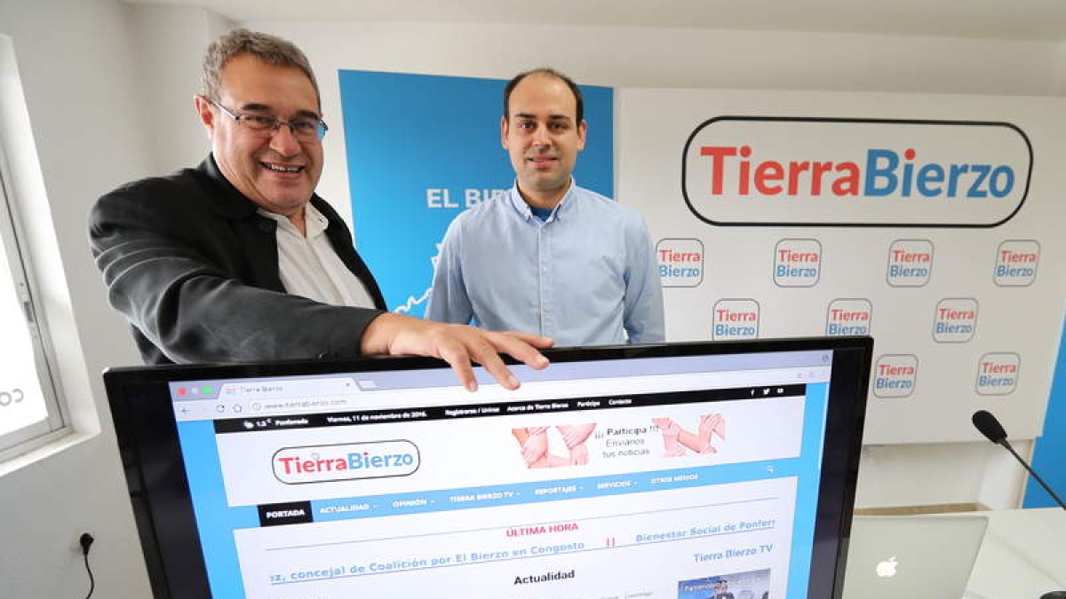 El director de contenidos, Paco Labarga, en la presentación. L. DE LA MATA