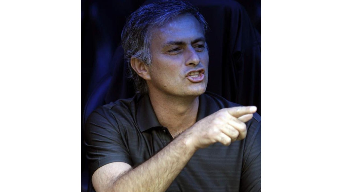 Mourinho y Pellegrini, los dos últimos técnicos blancos, se verán las caras en el Málaga-Madrid.